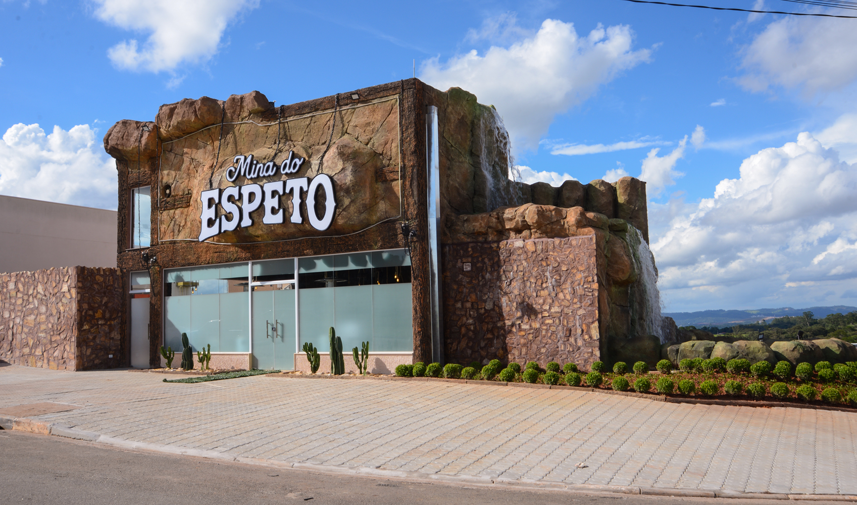 Confira o cardápio desta quinta-feira do Restaurante Espeto de